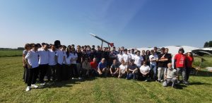 Foto di gruppo dell'edizione di CanSat 2023/2024